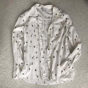 Old Navy Button classic button down shirt Size M